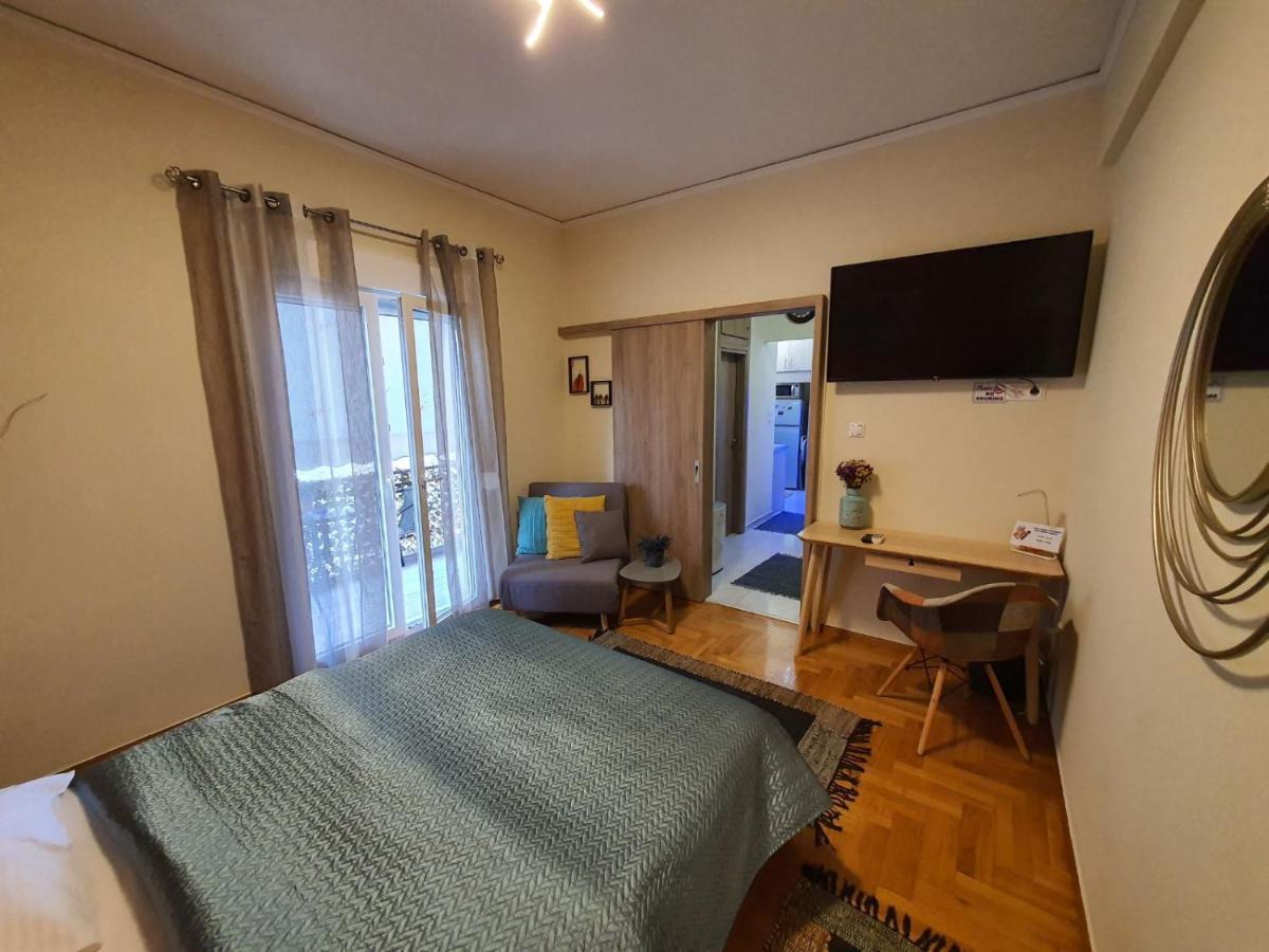 Cozy Little Home Athènes Extérieur photo